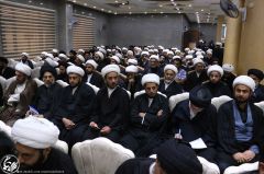 (١٤٦) معتمدو المرجعية الدينية العليا أثناء الاستعدادات للمشروع التبليغي للحوزة العلمية في زيارة الأربعين