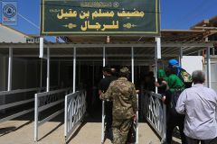 مضيف السفير يواصل توزيع الطعام على زوار الاربعين صباحاً ومساءً